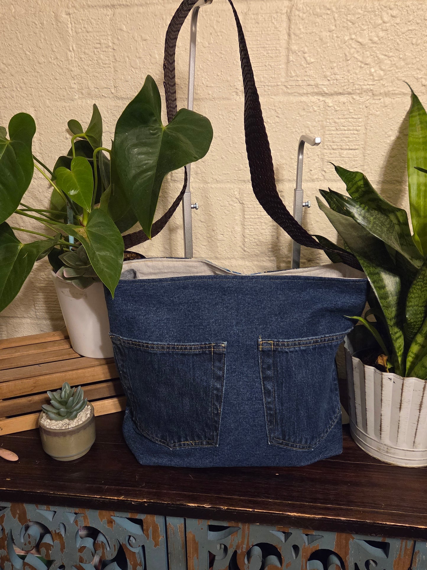 Tote large - snapping closure