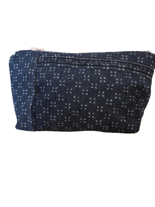 Pouch-denim