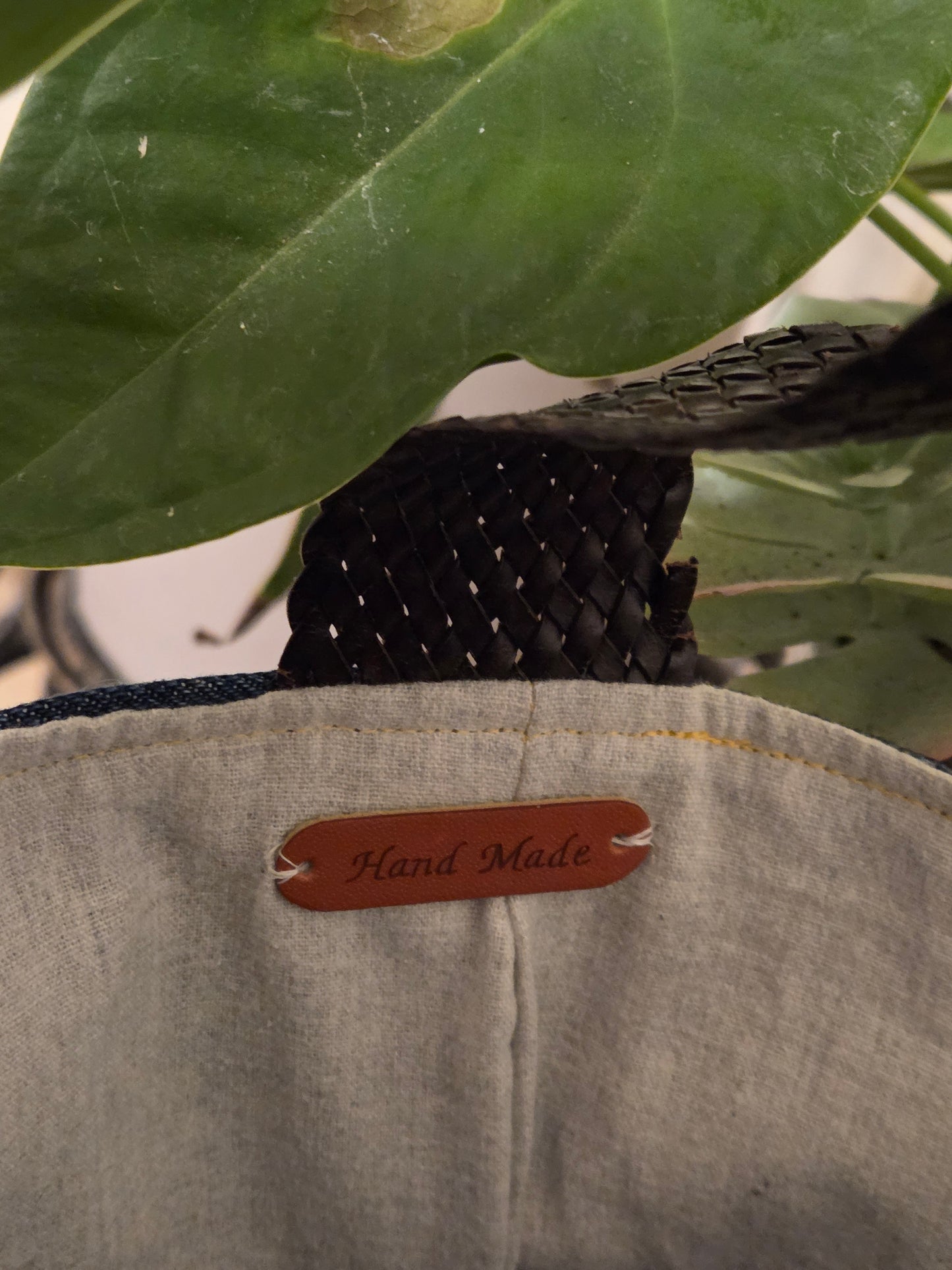 Tote large - snapping closure